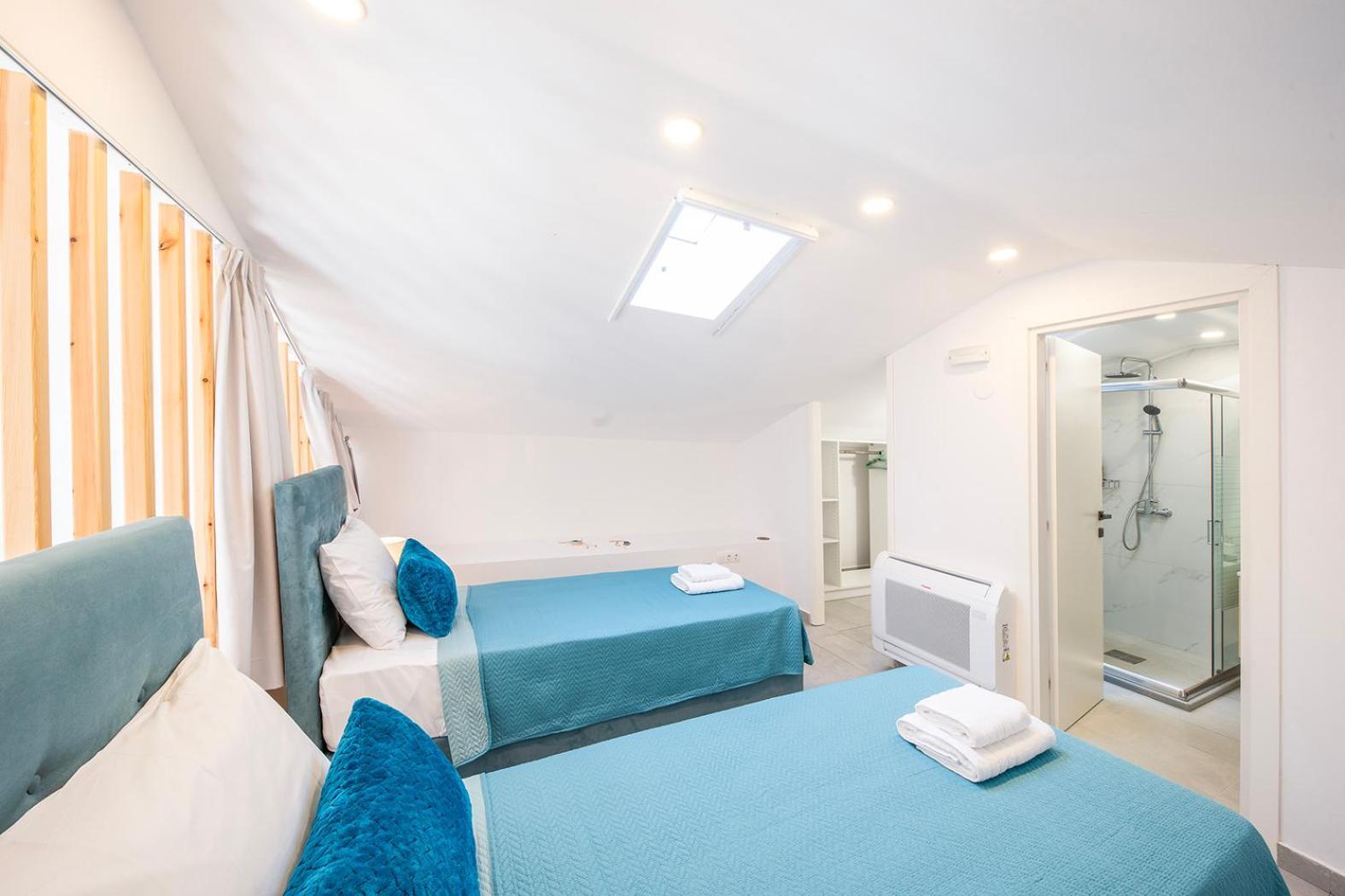 Villa Ami, Roda, Corfu: 10 Guests, Heated Pool, Private Mini Golf, Pool Table & More!! Extérieur photo