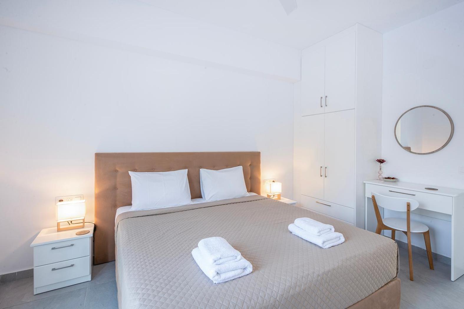 Villa Ami, Roda, Corfu: 10 Guests, Heated Pool, Private Mini Golf, Pool Table & More!! Extérieur photo